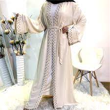 جلباب مطرز تقليدي