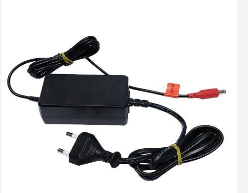 ادابتر 12 فولت 2 امبير اوريجنال